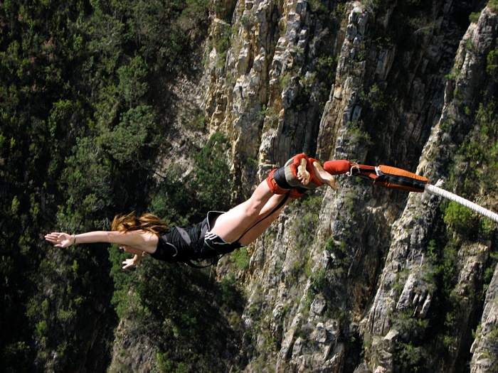 bungee jumping