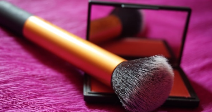 produse de make-up folosite - happyamy-min