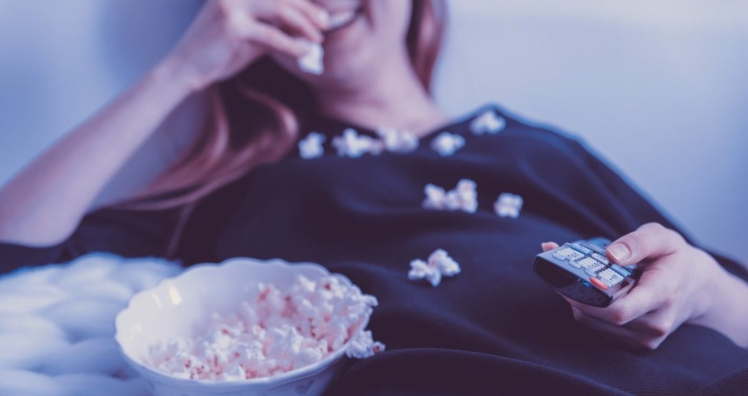 recomandari filme si seriale bune online-min
