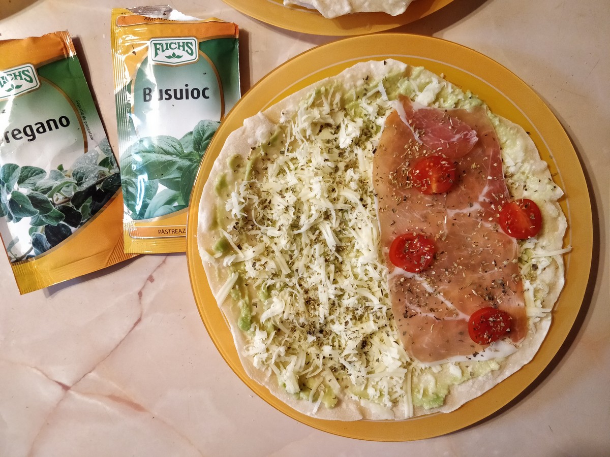 Tortilla cu Avocado - reteta (7)