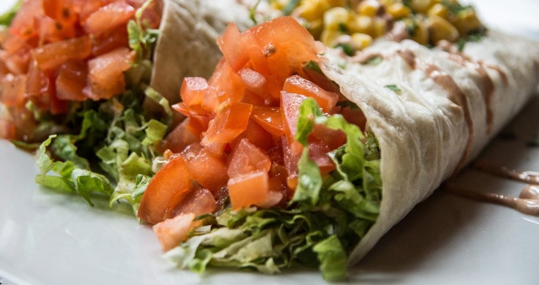 tortilla cu avocado reteta-min